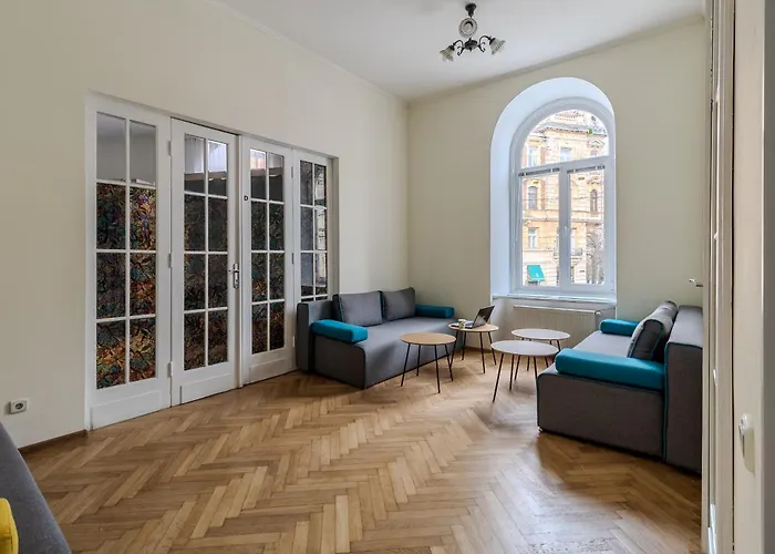 Хостел Soborniy *